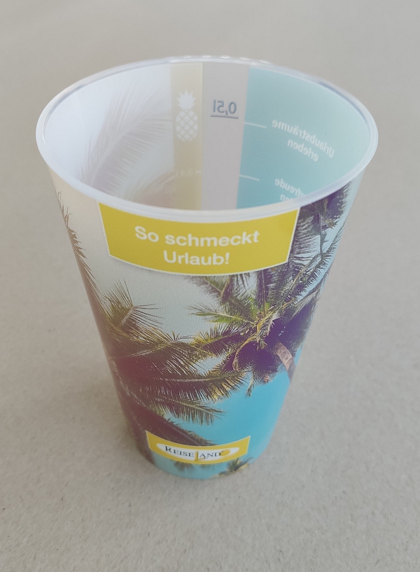 Cocktailbecher v. Jahresmailing 2019
